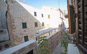 Buza Apartment